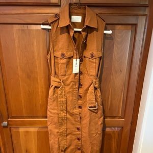 Banana Republic never worn with tags, size 4